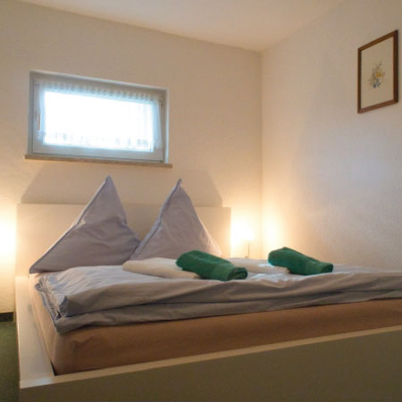 Fewo-Spreewaldstille-Schlafzimmer_Burg-im-Spreewald