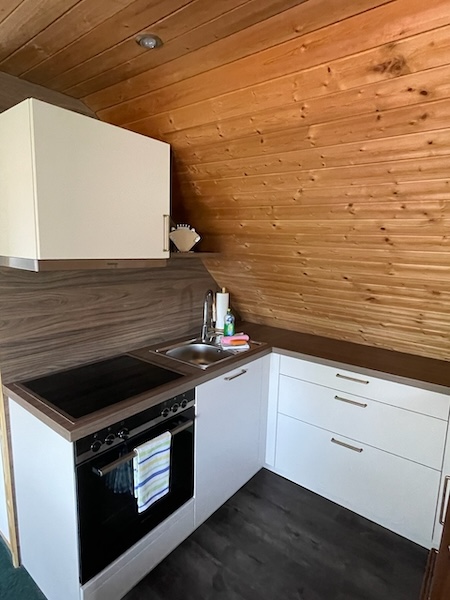 Fewo2-Spreewaldstille-Küchenzeile_Burg-im-Spreewald